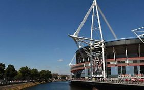 Cardiff Stadium Guest House